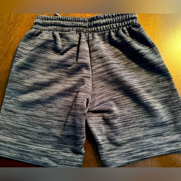 Baby Boys Pull on Shorts - NWT - Dark Gray - Size 5T - Picture 4 of 4